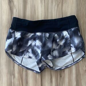 Lululemon size 2 Shorts